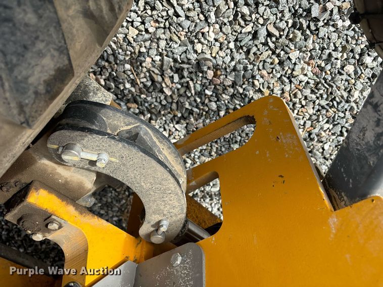 image for item YA0181 2019 Haulotte Compact 3368RT scissor lift