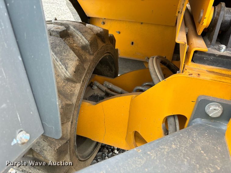 image for item YA0181 2019 Haulotte Compact 3368RT scissor lift