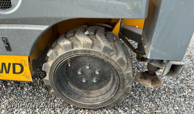 image for item YA0181 2019 Haulotte Compact 3368RT scissor lift