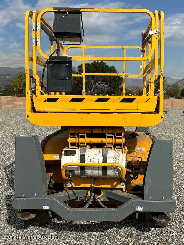 image for item YA0182 2019 Haulotte Compact 3368RT scissor lift