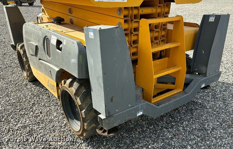 image for item YA0182 2019 Haulotte Compact 3368RT scissor lift