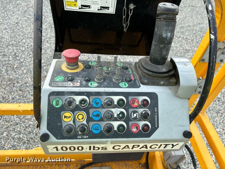 image for item YA0182 2019 Haulotte Compact 3368RT scissor lift