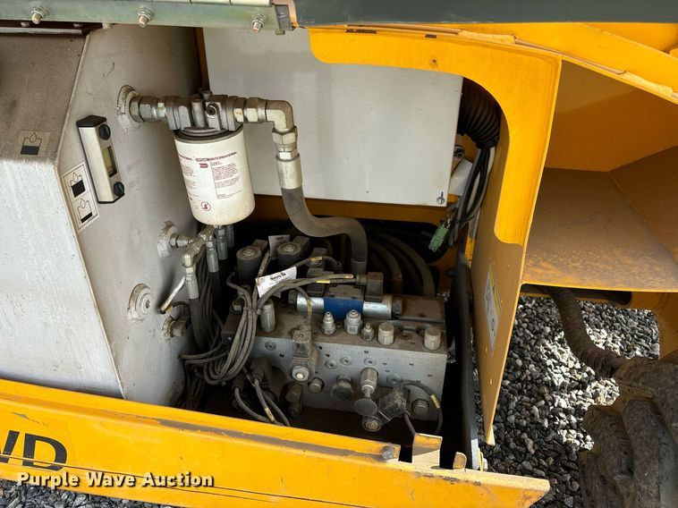 image for item YA0182 2019 Haulotte Compact 3368RT scissor lift