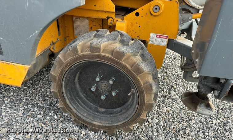 image for item YA0182 2019 Haulotte Compact 3368RT scissor lift