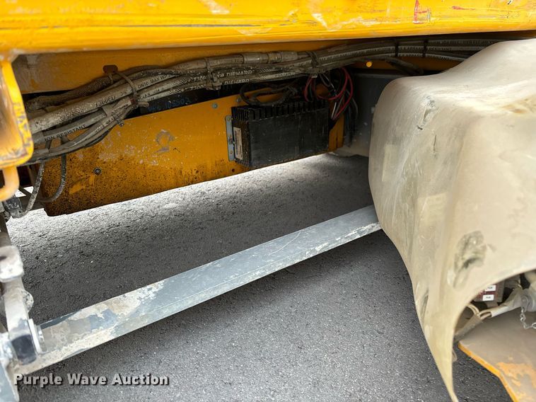 image for item YA0183 2018 Haulotte 1931E scissor lift