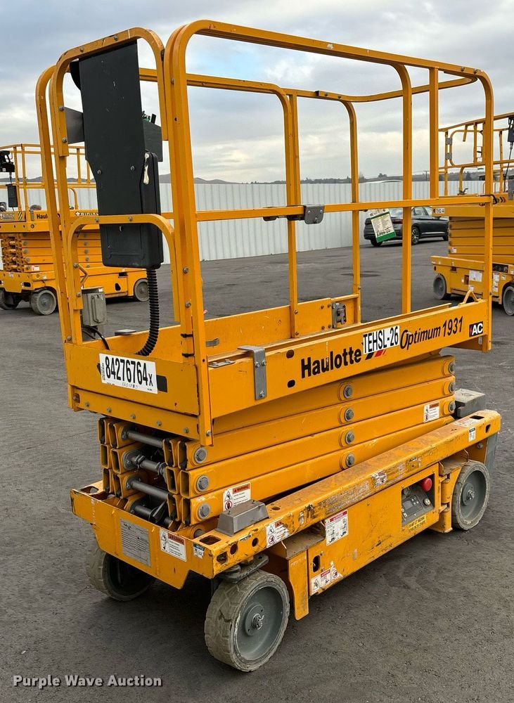 image for item YA0185 2018 Haulotte 1931E scissor lift