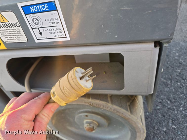 image for item YA0187 2019 Haulotte Star 20 AC E vertical lift