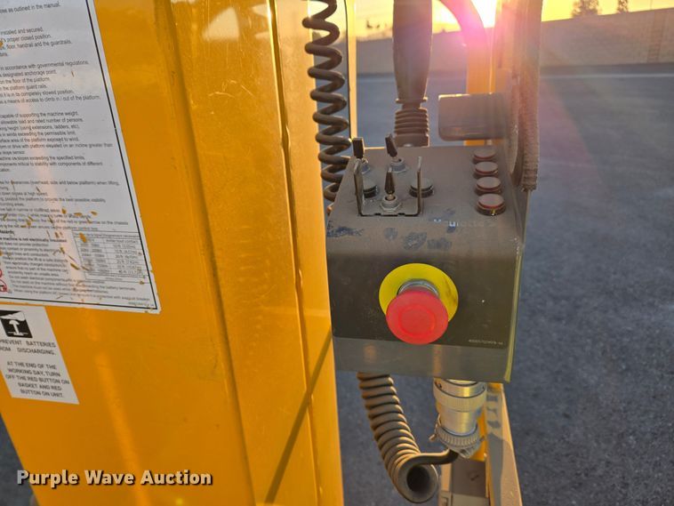 image for item YA0187 2019 Haulotte Star 20 AC E vertical lift