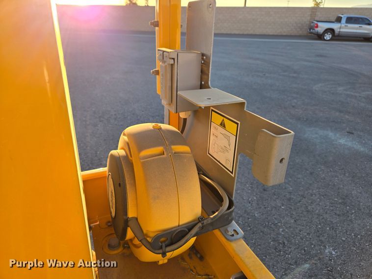 image for item YA0187 2019 Haulotte Star 20 AC E vertical lift