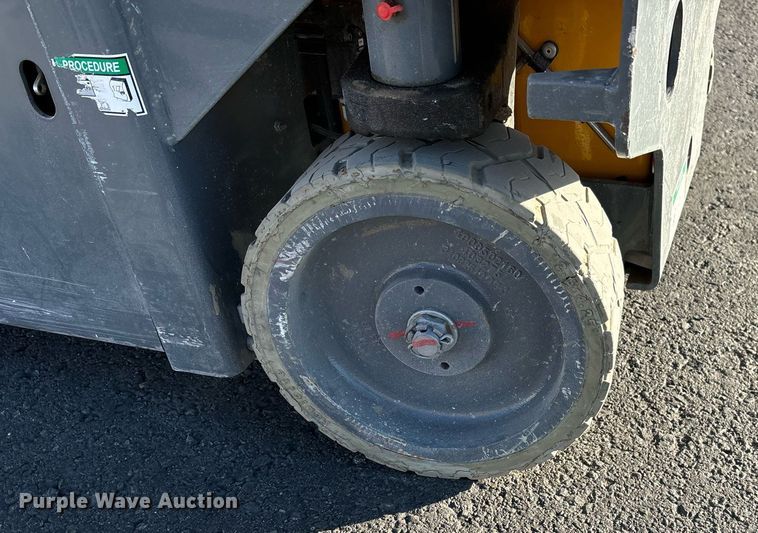 image for item YA0188 2019 Haulotte Star 20 AC E vertical lift