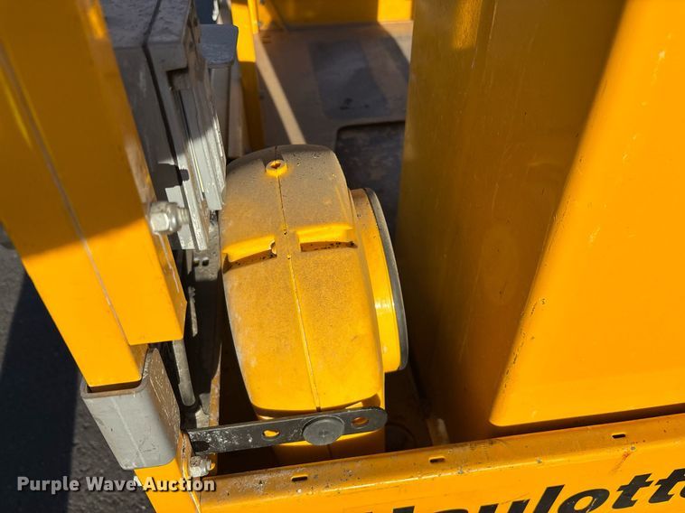 image for item YA0189 2019 Haulotte Star 20 AC E vertical lift