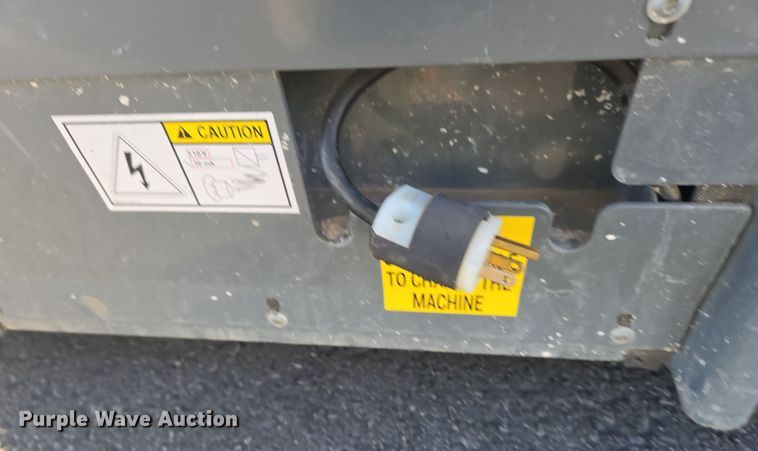 image for item YA0190 2019 Haulotte Star 20 AC E vertical lift