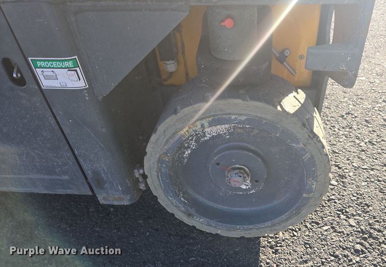 image for item YA0190 2019 Haulotte Star 20 AC E vertical lift