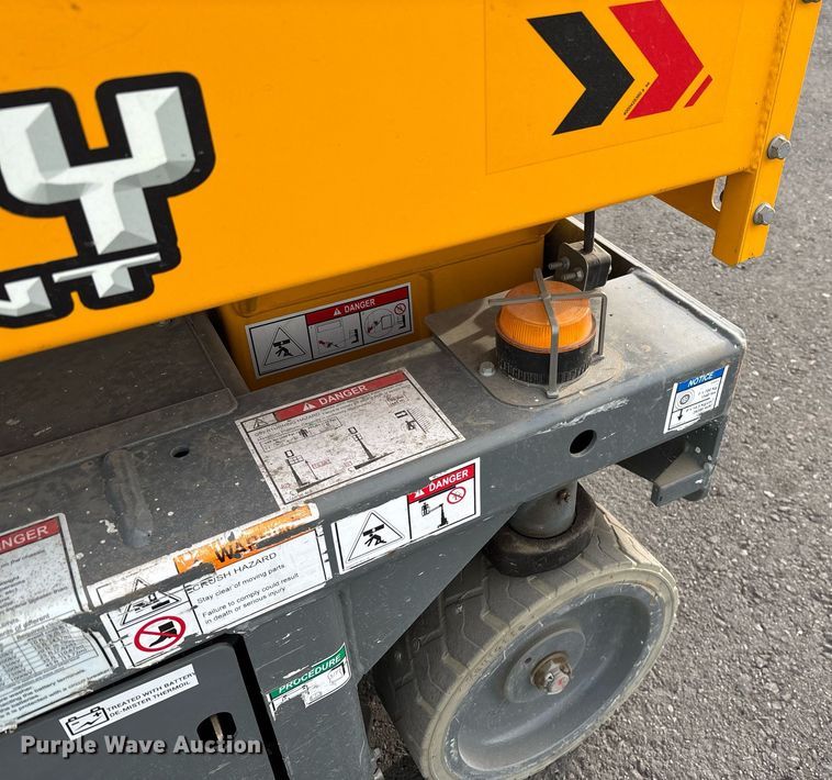 image for item YA0191 2019 Haulotte Star 20 AC E vertical lift