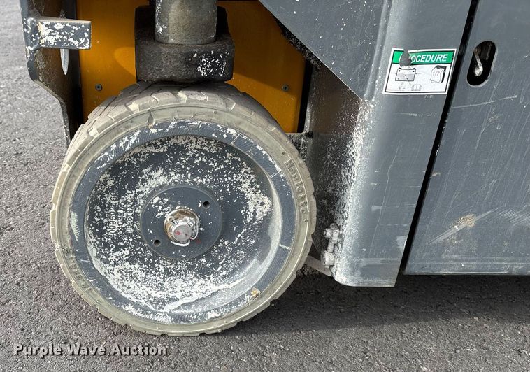 image for item YA0191 2019 Haulotte Star 20 AC E vertical lift