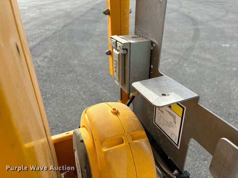 image for item YA0192 2019 Haulotte Star 20 AC E vertical lift