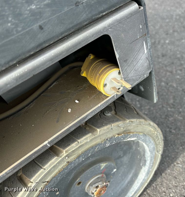 image for item YA0192 2019 Haulotte Star 20 AC E vertical lift