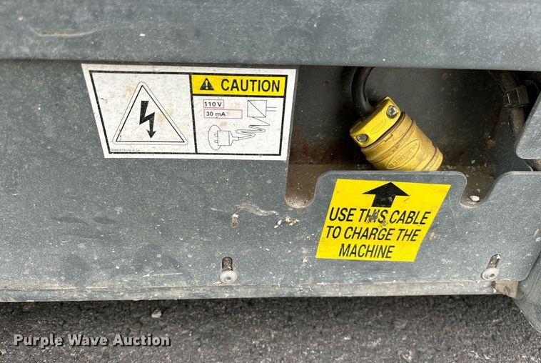 image for item YA0192 2019 Haulotte Star 20 AC E vertical lift