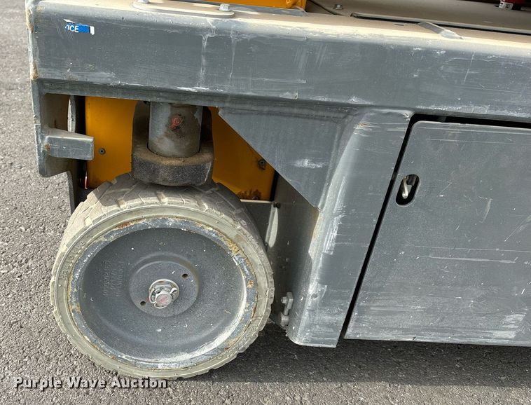 image for item YA0192 2019 Haulotte Star 20 AC E vertical lift