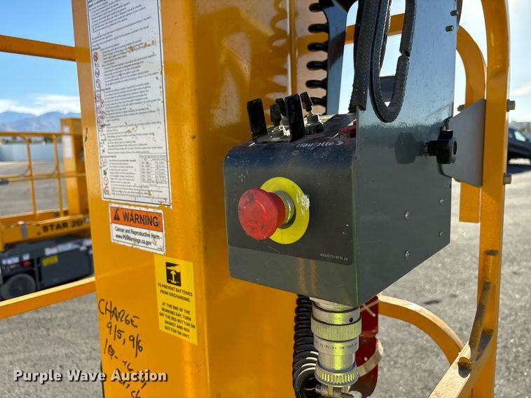 image for item YA0193 2019 Haulotte Star 20 AC E vertical lift