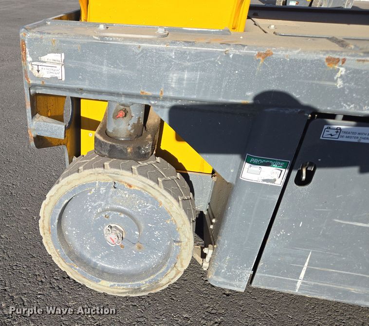 image for item YA0194 2019 Haulotte Star 20 AC E vertical lift