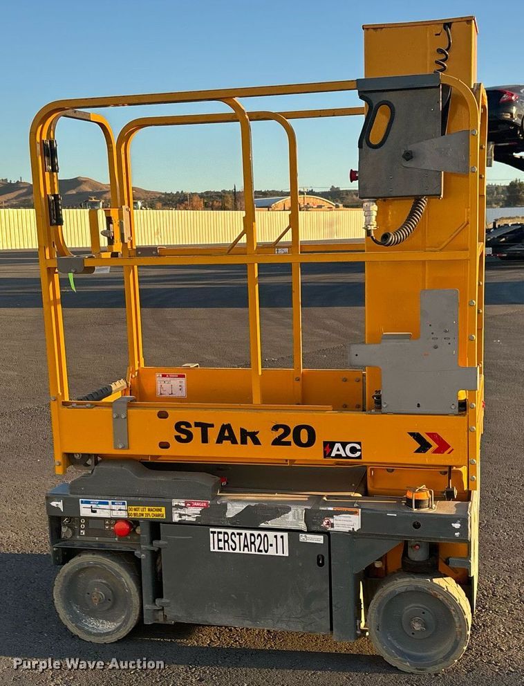 image for item YA0195 2019 Haulotte Star 20 AC E vertical lift