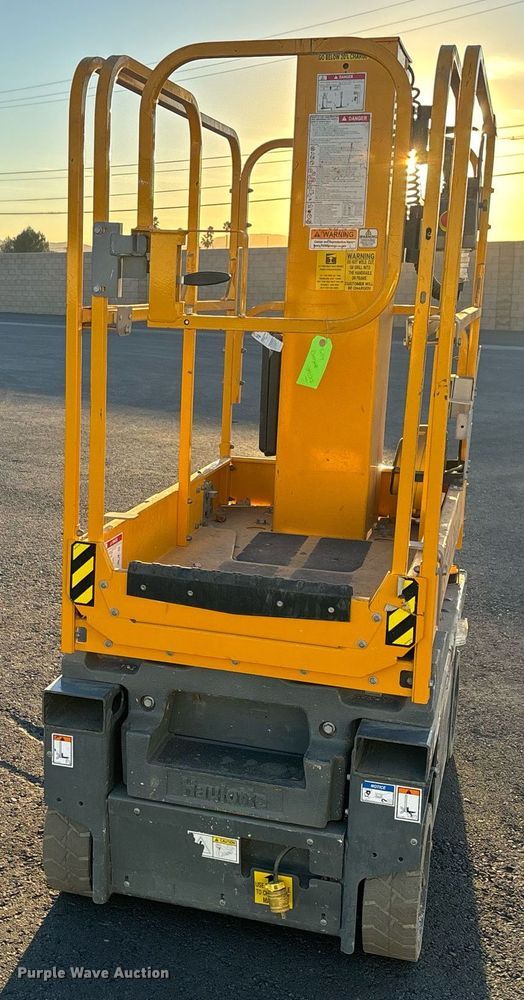 image for item YA0195 2019 Haulotte Star 20 AC E vertical lift