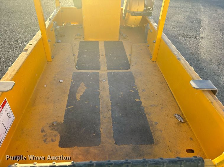 image for item YA0195 2019 Haulotte Star 20 AC E vertical lift