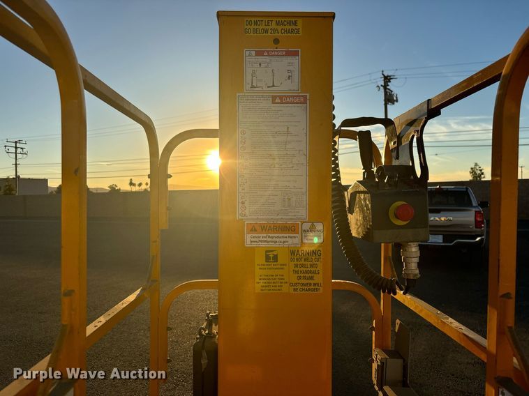 image for item YA0195 2019 Haulotte Star 20 AC E vertical lift