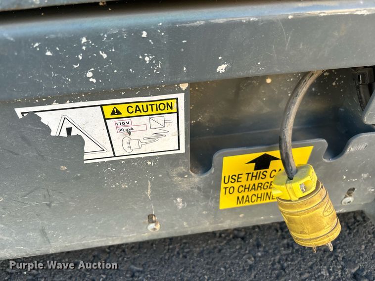 image for item YA0195 2019 Haulotte Star 20 AC E vertical lift