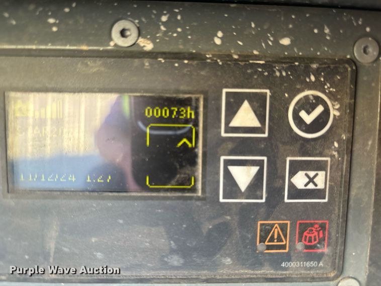 image for item YA0195 2019 Haulotte Star 20 AC E vertical lift