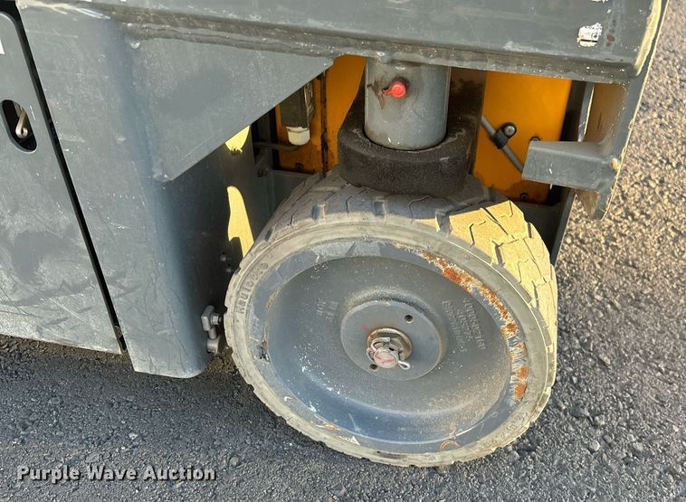 image for item YA0195 2019 Haulotte Star 20 AC E vertical lift