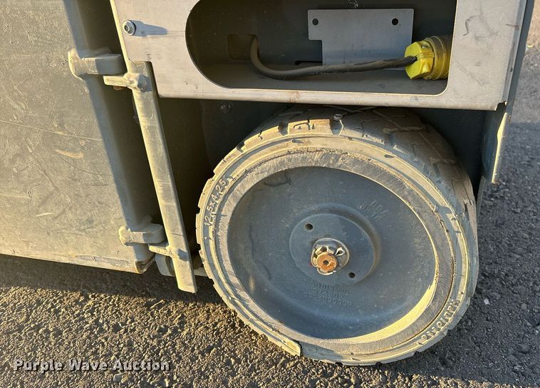 image for item YA0195 2019 Haulotte Star 20 AC E vertical lift