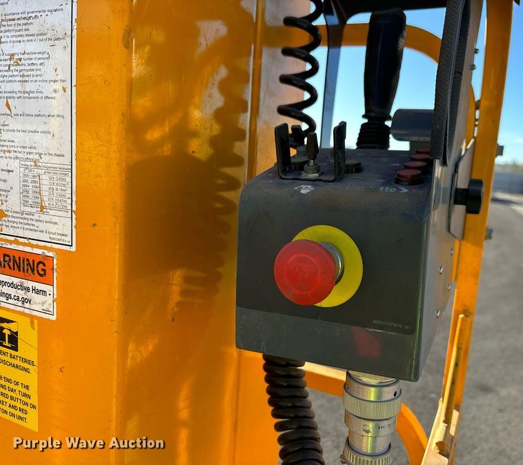 image for item YA0196 2019 Haulotte Star 20 AC E vertical lift