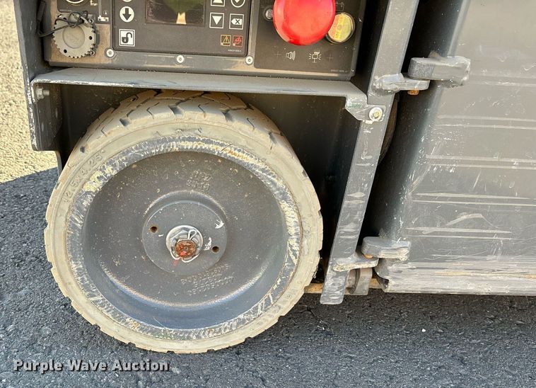 image for item YA0196 2019 Haulotte Star 20 AC E vertical lift