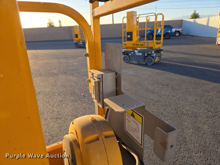 image for item YA0197 2019 Haulotte Star 20 AC E vertical lift