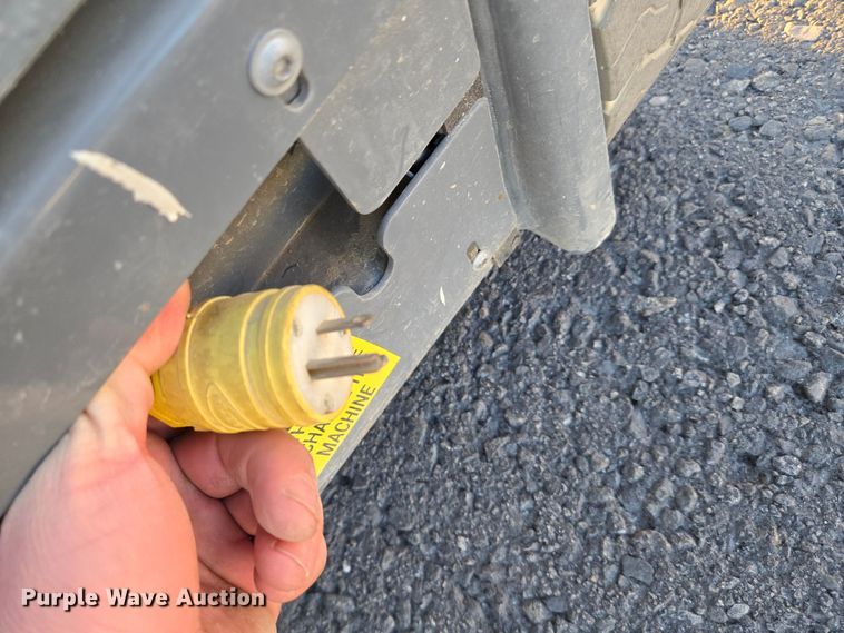 image for item YA0197 2019 Haulotte Star 20 AC E vertical lift