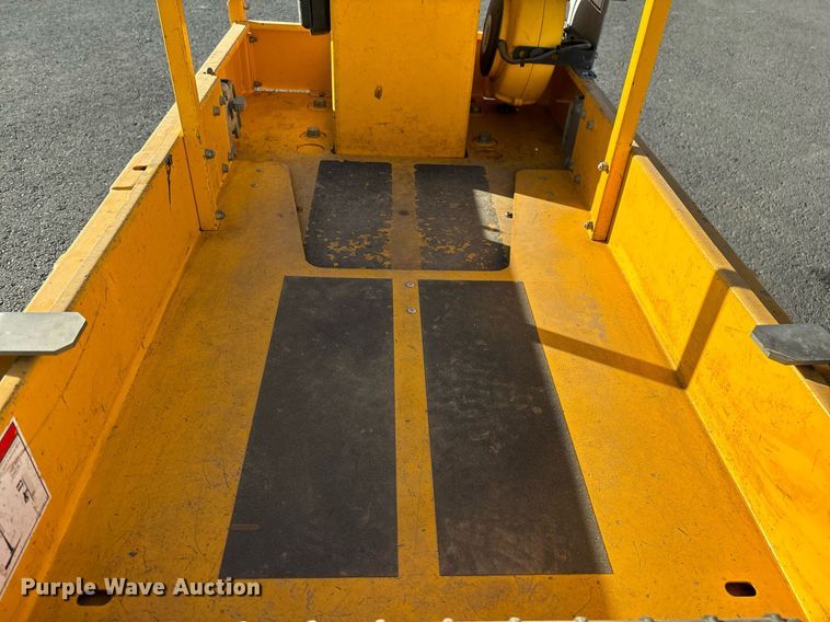 image for item YA0198 2019 Haulotte Star 20 AC E vertical lift