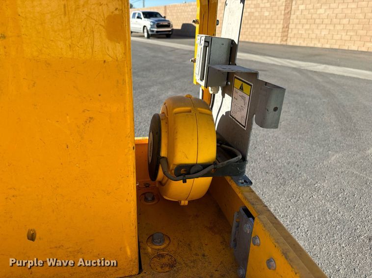 image for item YA0198 2019 Haulotte Star 20 AC E vertical lift