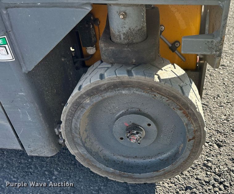 image for item YA0198 2019 Haulotte Star 20 AC E vertical lift