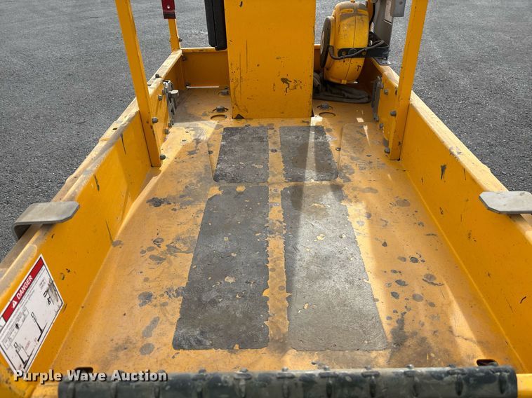 image for item YA0200 2019 Haulotte Star 20 AC E vertical lift