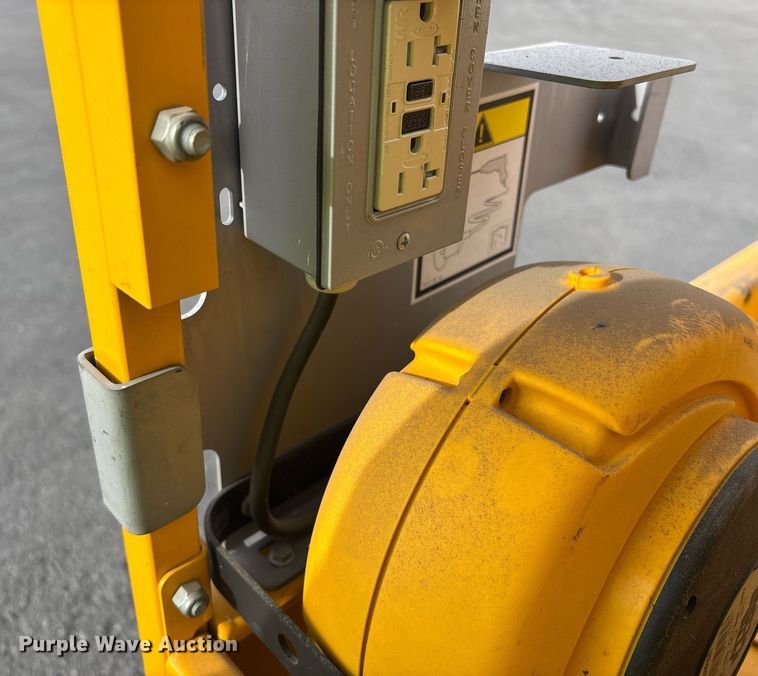 image for item YA0200 2019 Haulotte Star 20 AC E vertical lift