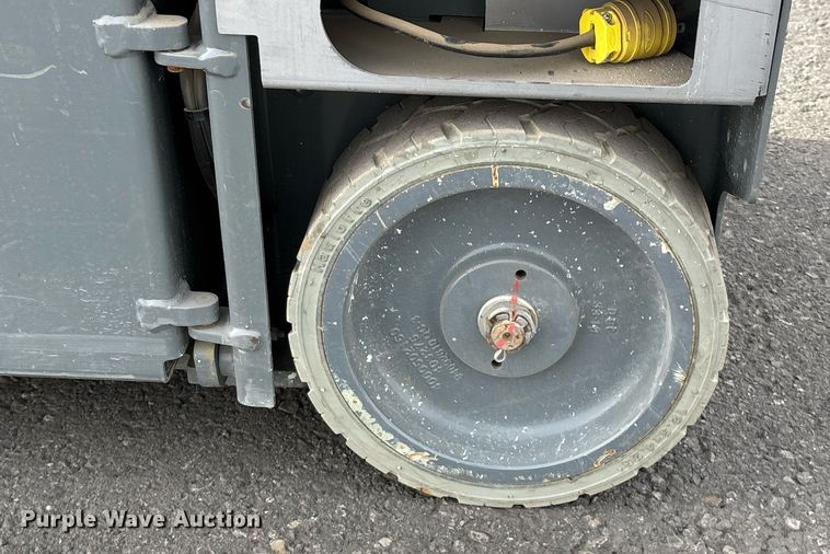 image for item YA0200 2019 Haulotte Star 20 AC E vertical lift