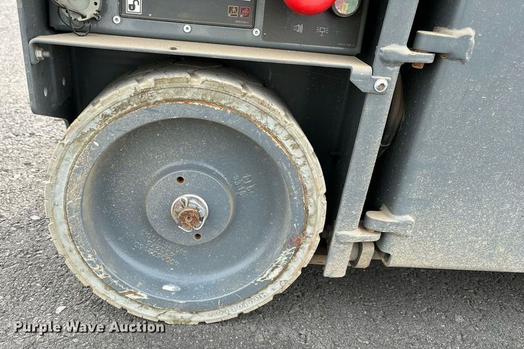 image for item YA0201 2019 Haulotte Star 20 AC E vertical lift