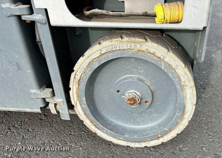 image for item YA0201 2019 Haulotte Star 20 AC E vertical lift