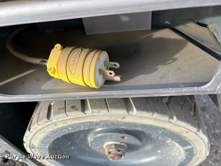 image for item YA0203 2019 Haulotte Star 20 AC E vertical lift