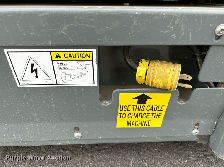 image for item YA0203 2019 Haulotte Star 20 AC E vertical lift