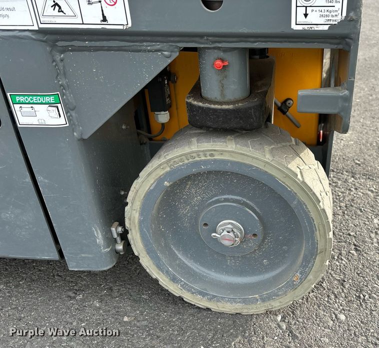 image for item YA0203 2019 Haulotte Star 20 AC E vertical lift