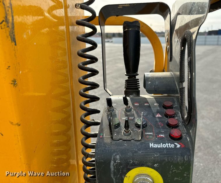 image for item YA0204 2019 Haulotte Star 20 AC E vertical lift