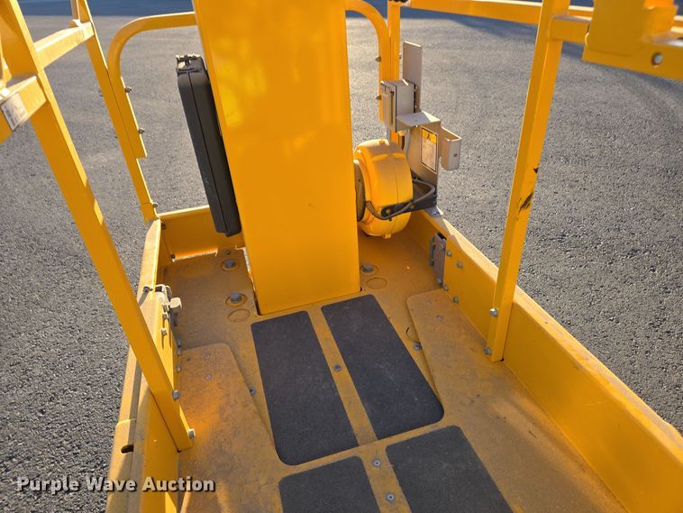 image for item YA0205 2019 Haulotte Star 20 AC E vertical lift